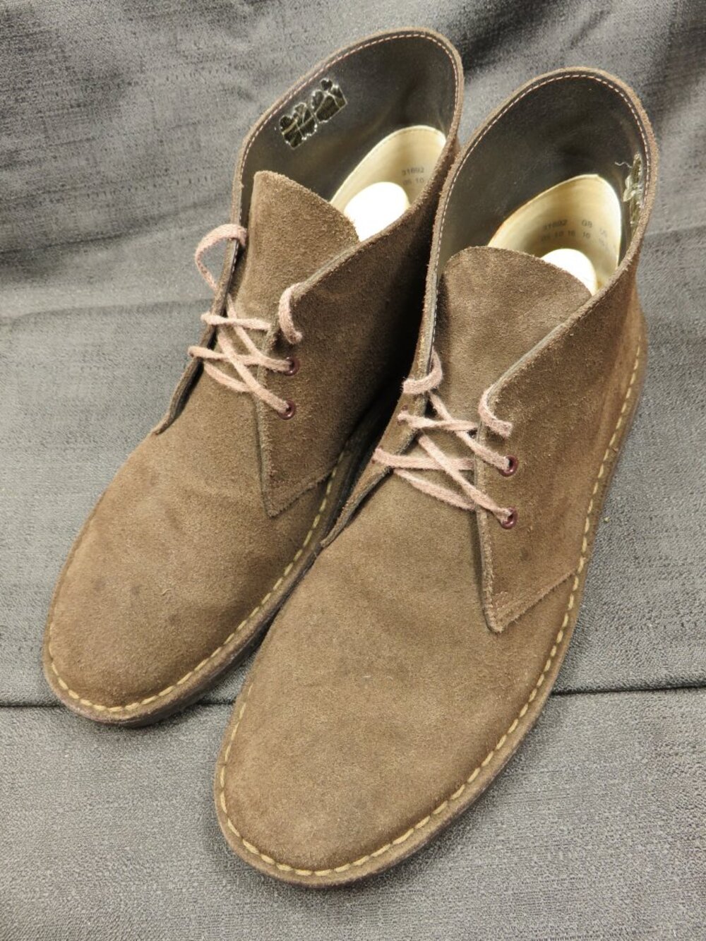 Clarks 31692 Desert Boot Brown Suede Chukka Crepe Sole Classic Casual Mens 10.5M